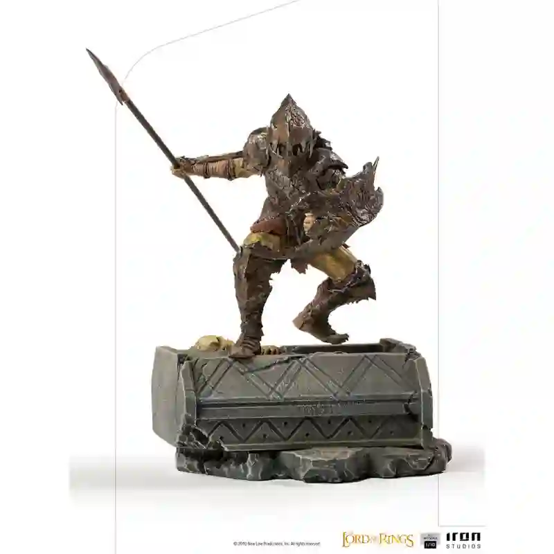 ESTATUA ART SCALE EL SEÑOR DE LOS ANILLOS ORCO CON ARMADURA