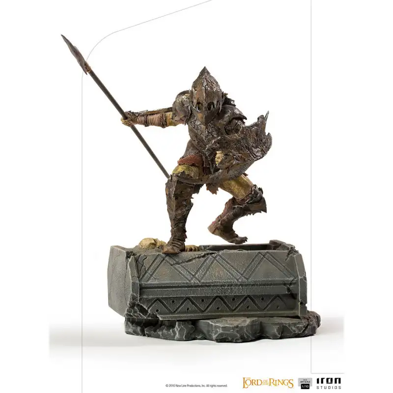ESTATUA ART SCALE EL SEÑOR DE LOS ANILLOS ORCO CON ARMADURA