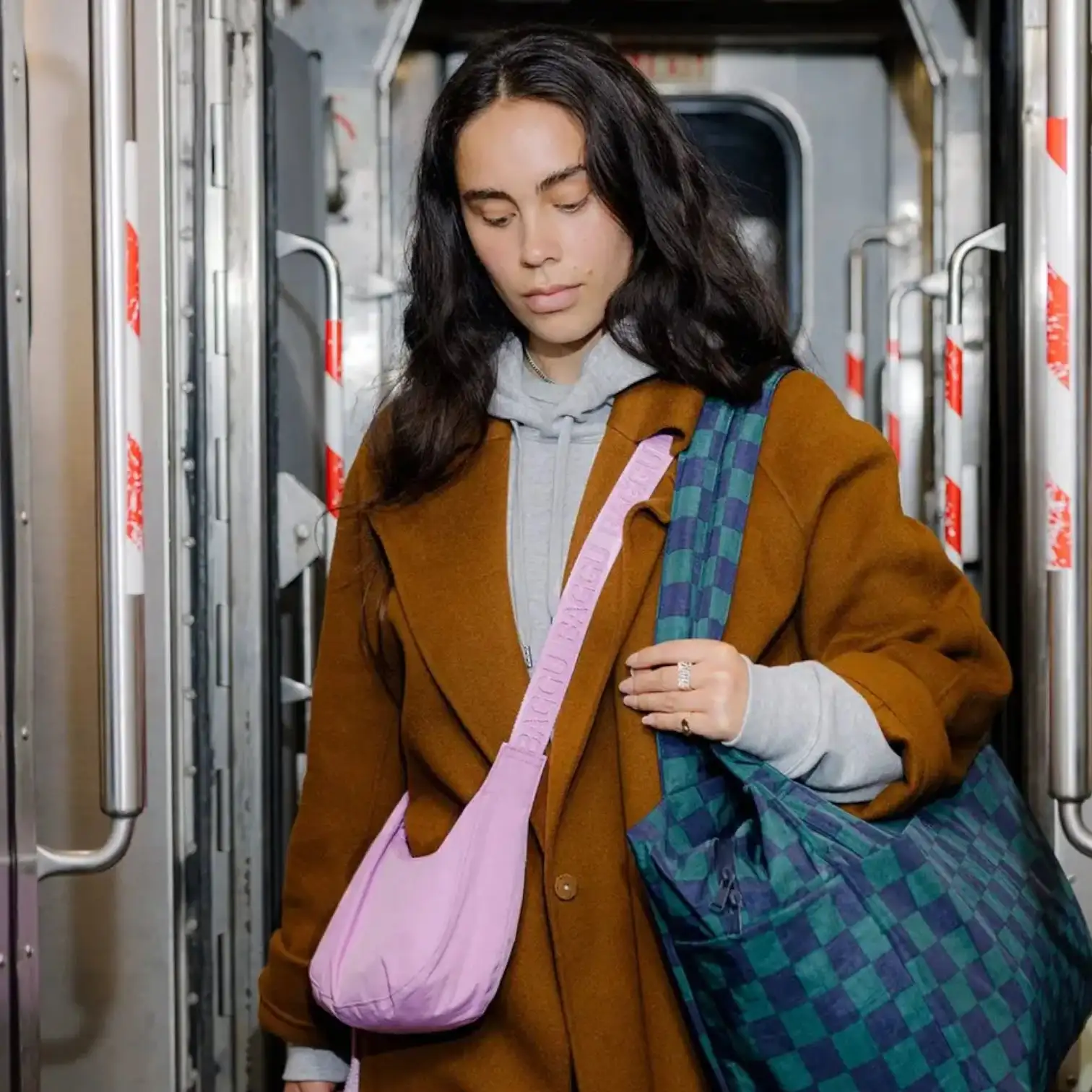 Pequeña bolsa de nailon creciente - peonía - Imagen 4