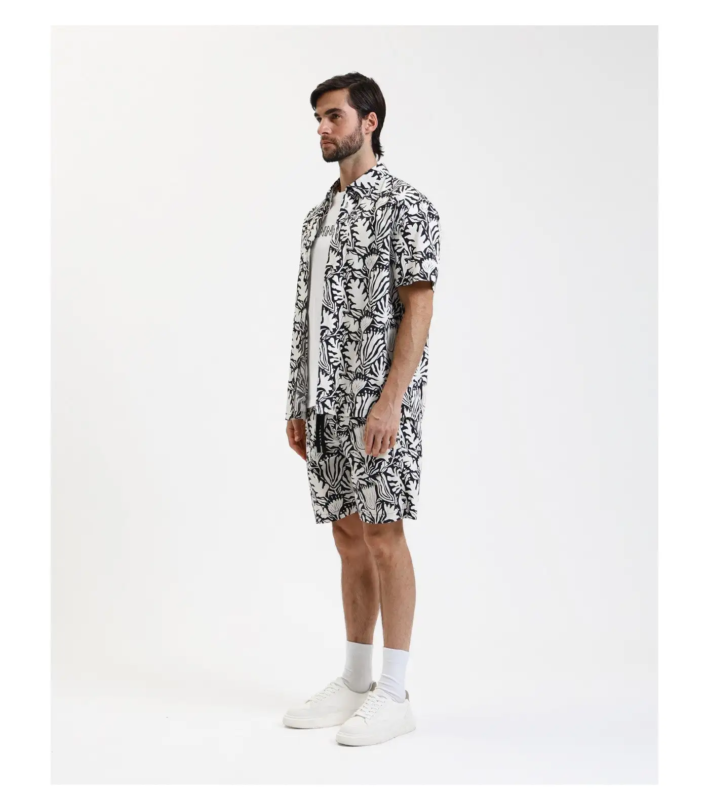 Black Printed Short - Image 6