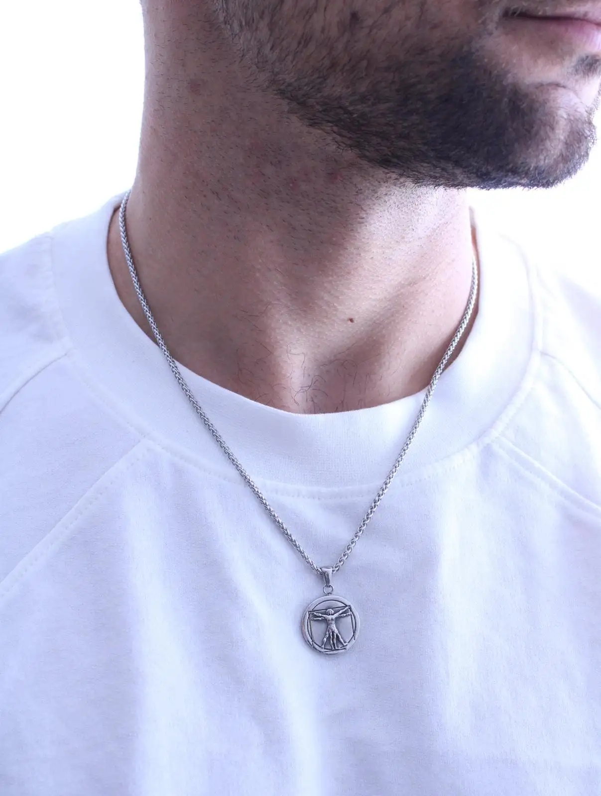 Collar Hombre Vitruvio
