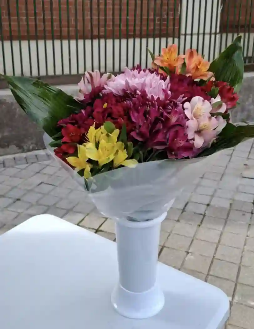 Ramo Primavera Variado - Grande