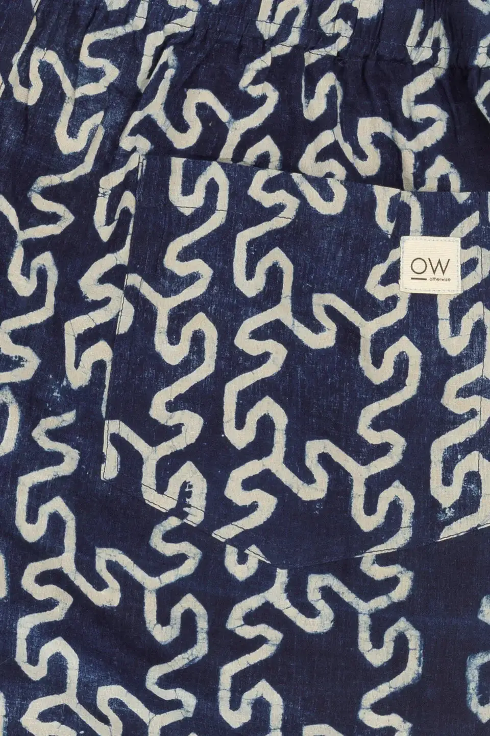 Short with blue hand print - Image 3