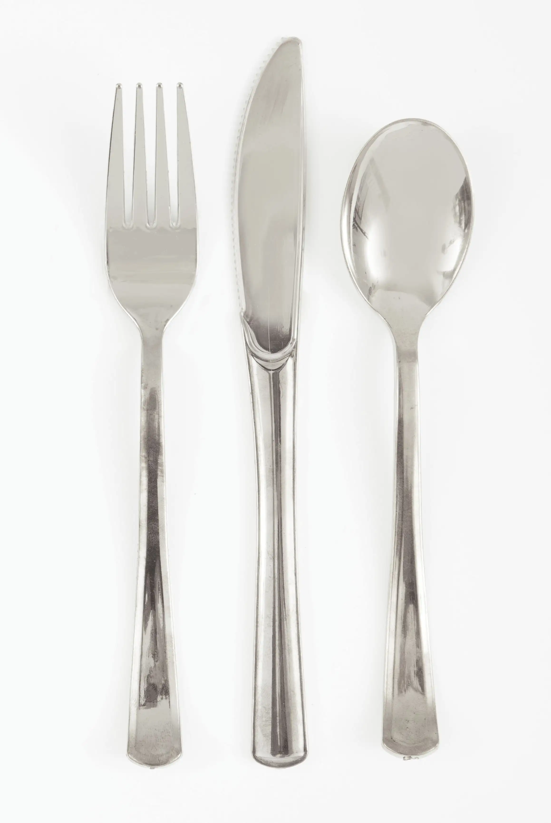 18 varied silver cutlery