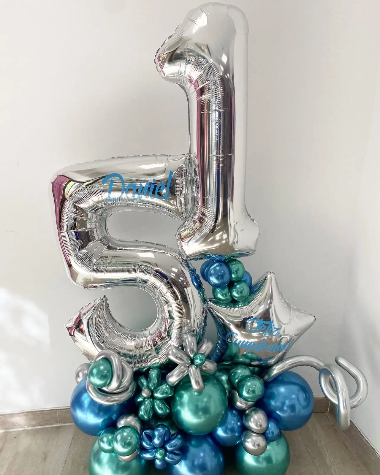 Ramo De Globos Happy Birthday DANIEL