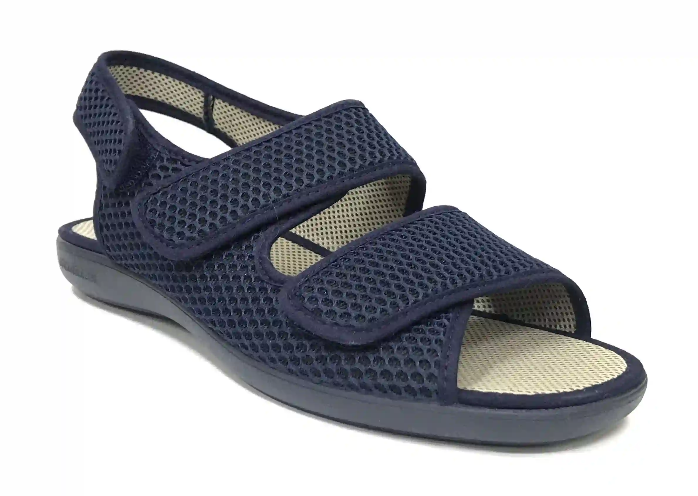 Doctor Cutillas 1420 Marino Man open shoe with velcros