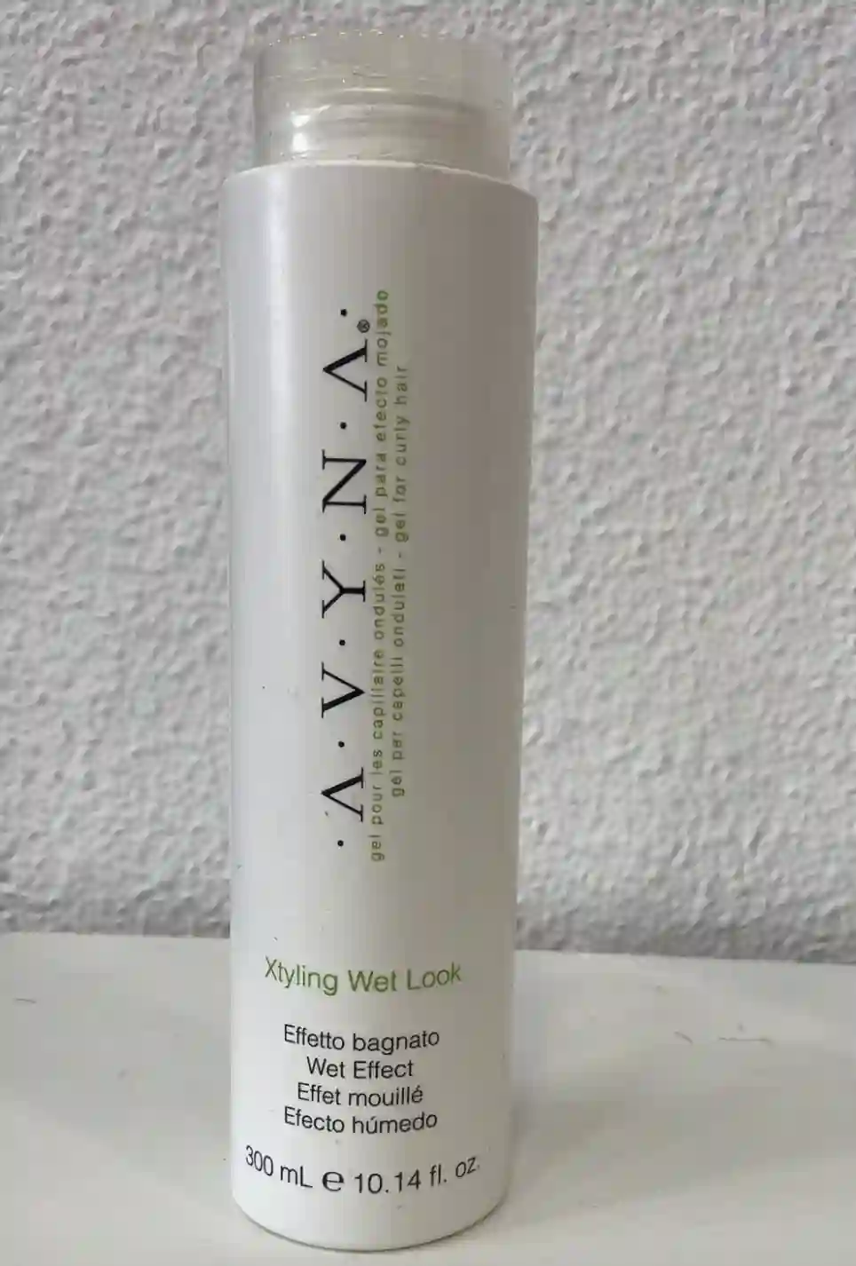 AVYNA - Wet Look - EFECTO HUMEDO
