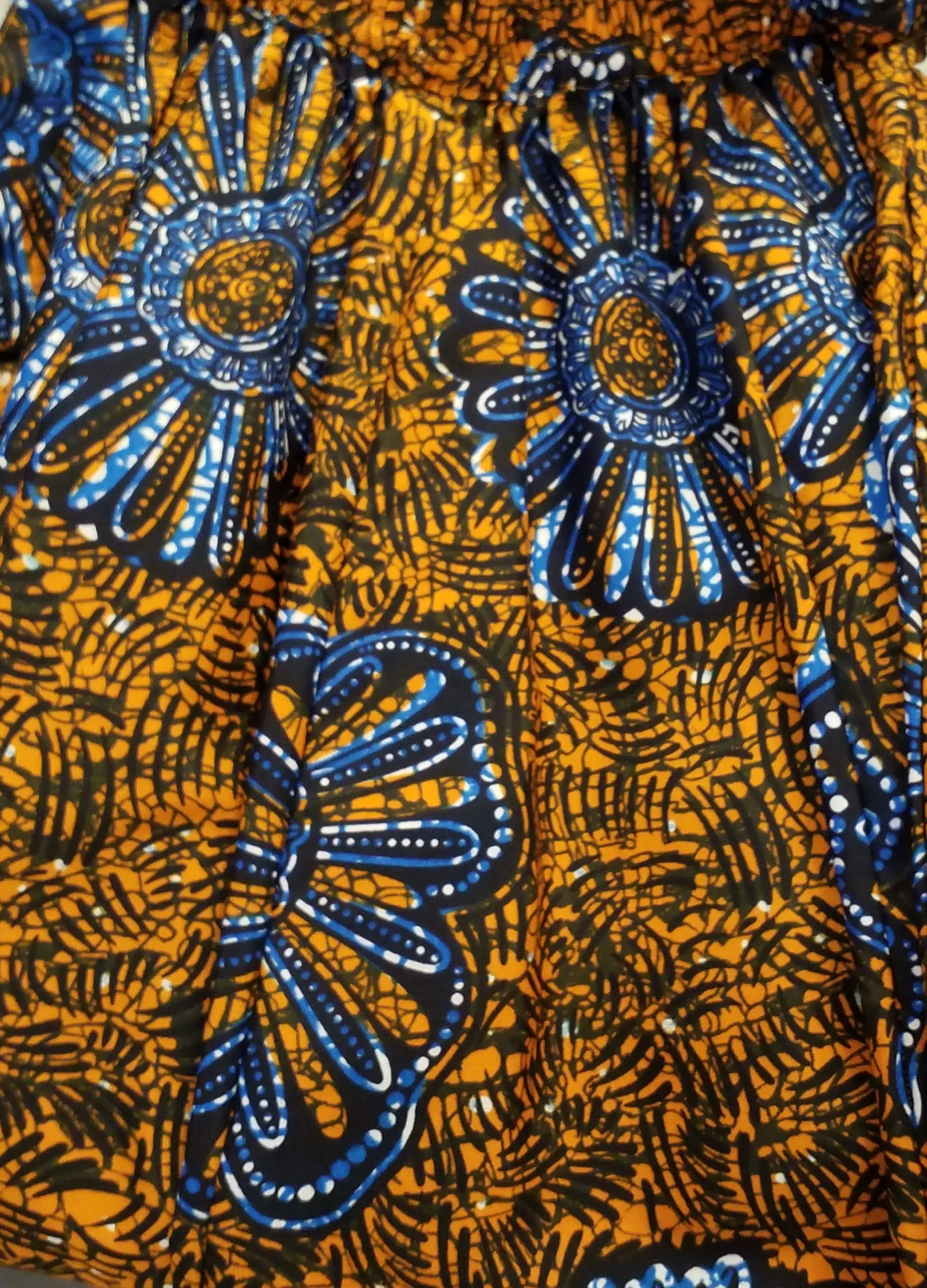 Falda midi con estampado africano - Imagen 13