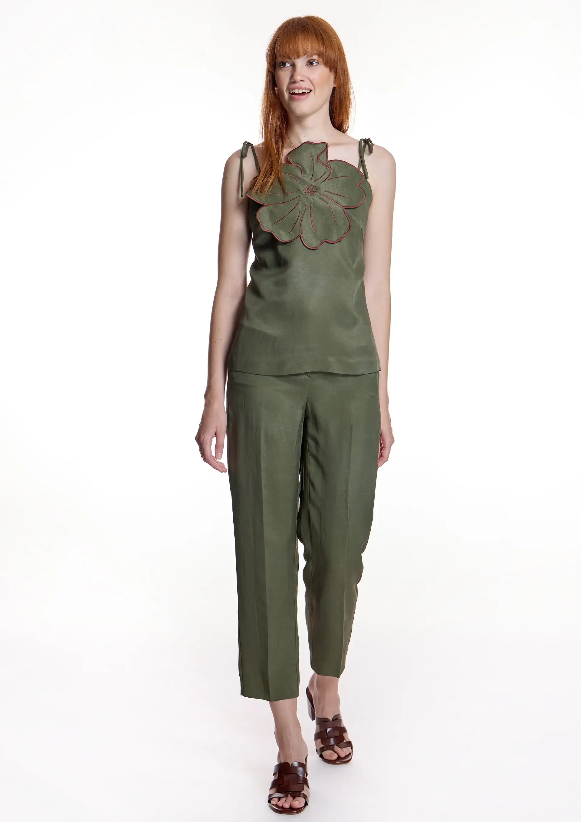 Alba Count Ankle Kaki pants - Image 5