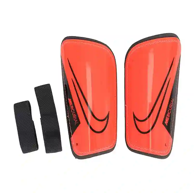 NIKE MERCURIAL HARDSHELL SOCCE NIDN3614