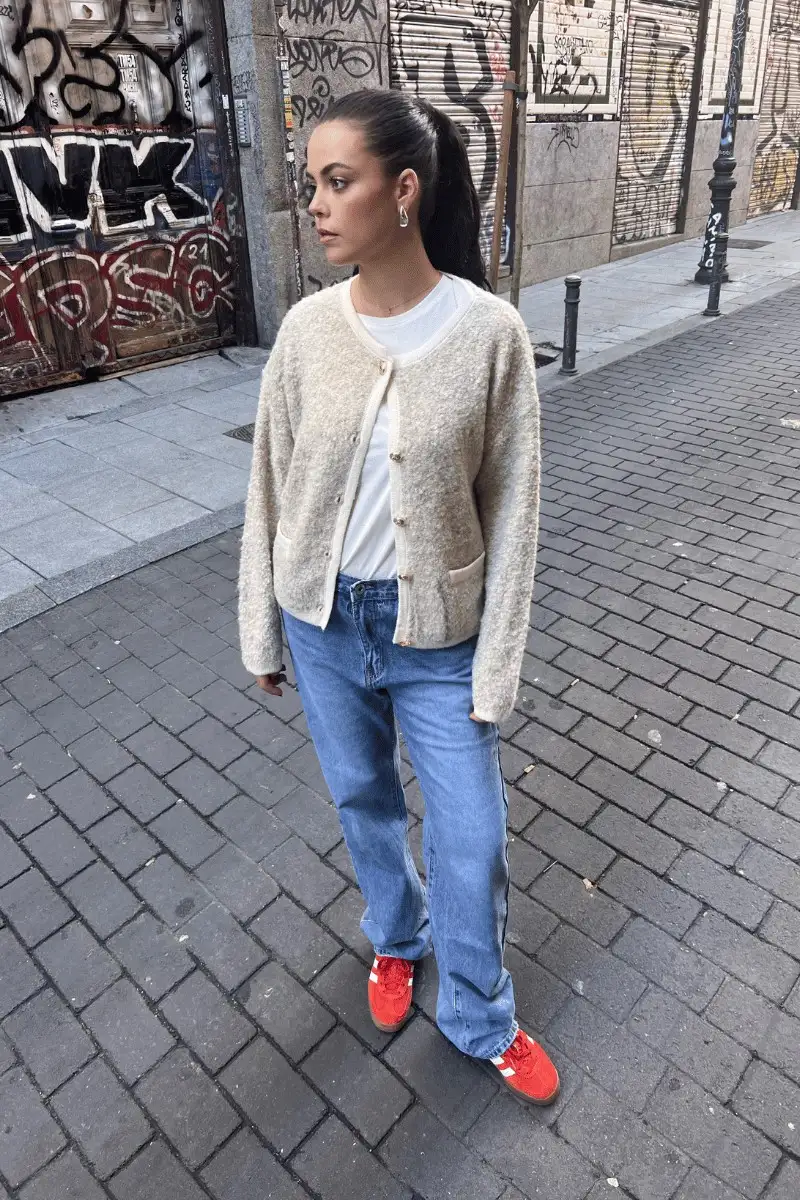 Looping jacket