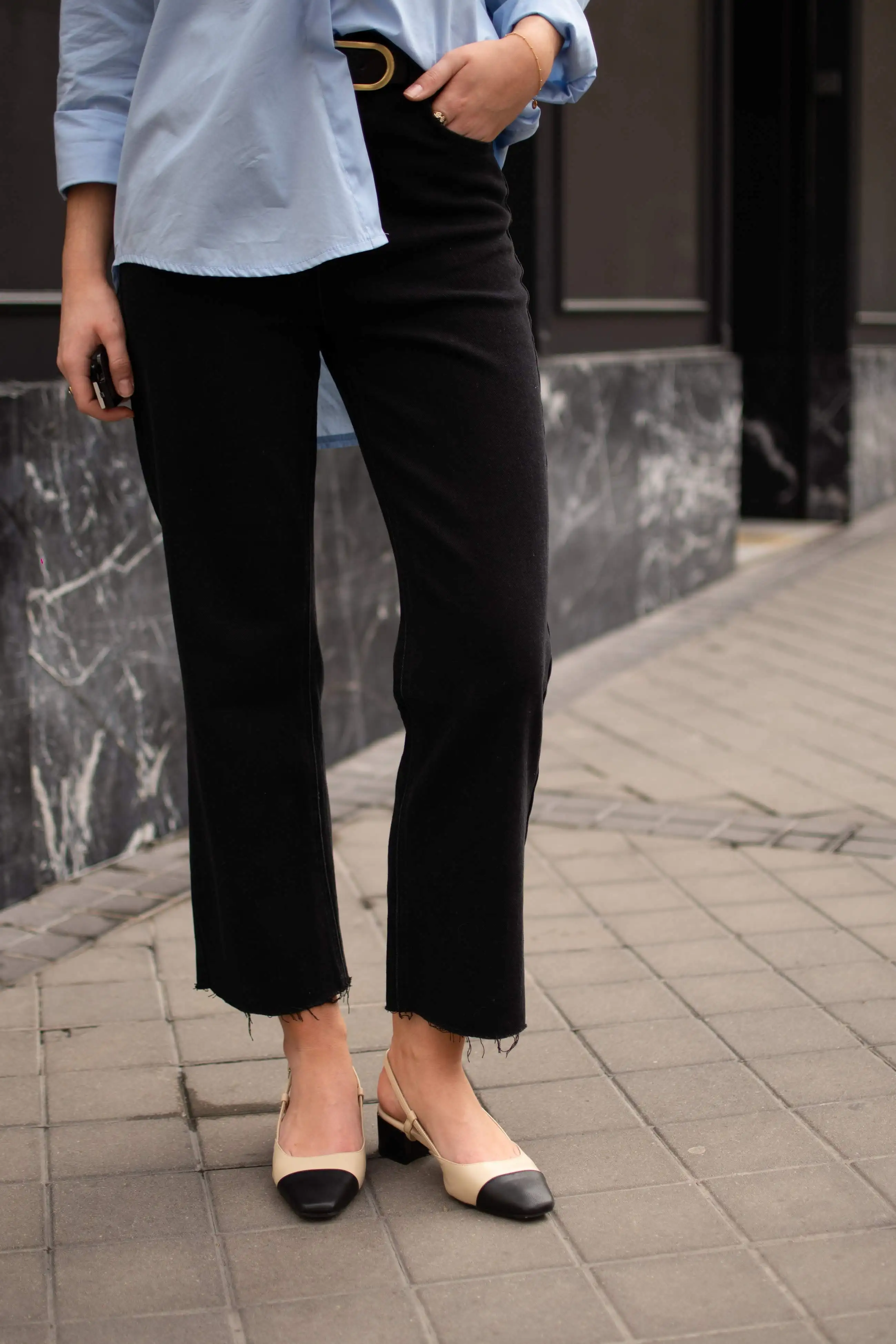 Black straight straight pants