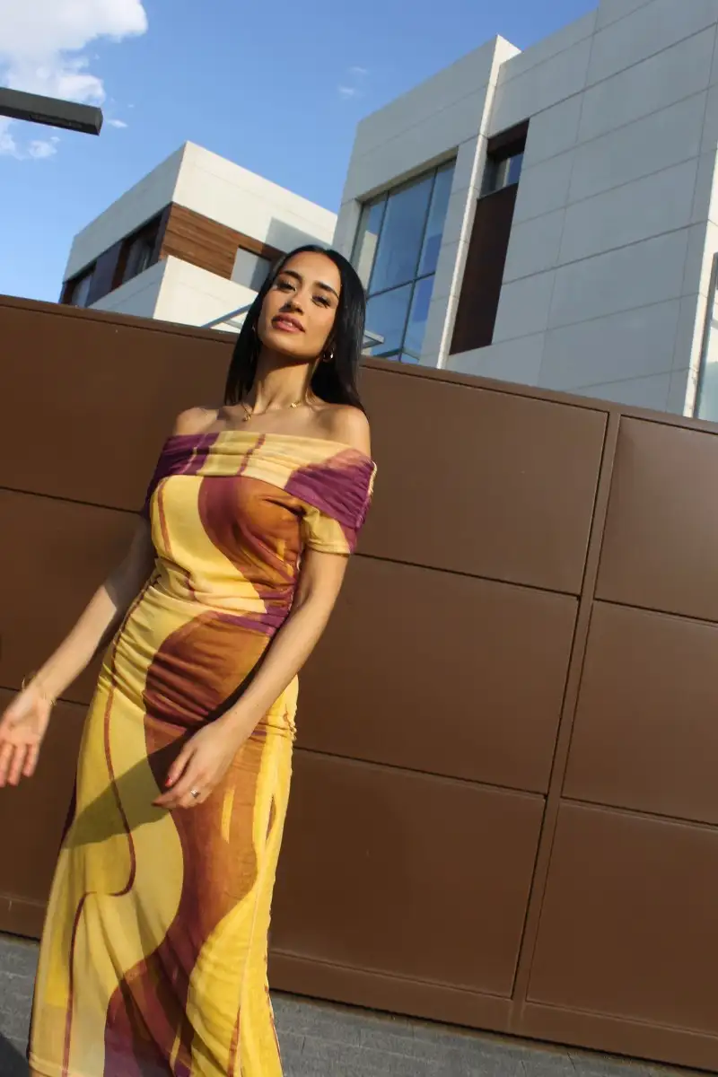 VESTIDO LARGO TUL AMARILLO CUELLO BARDOT