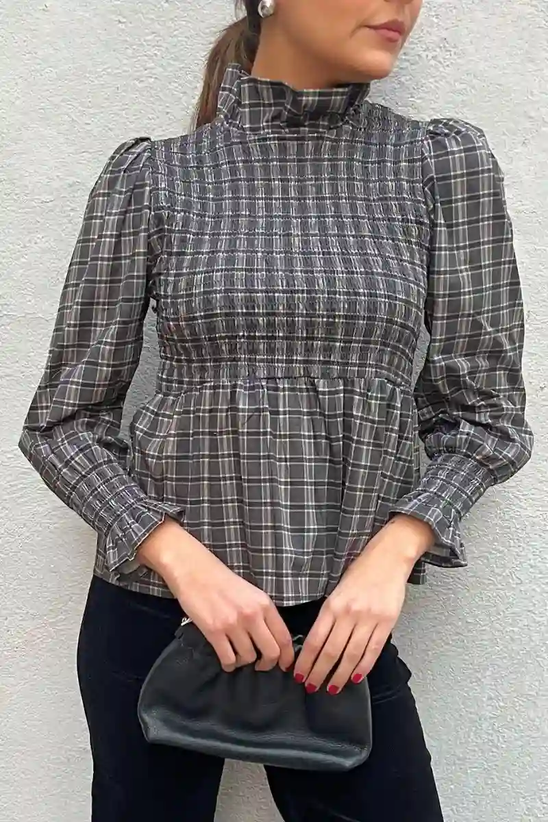 Blouse Blouse Detail Neck Black Cuadros
