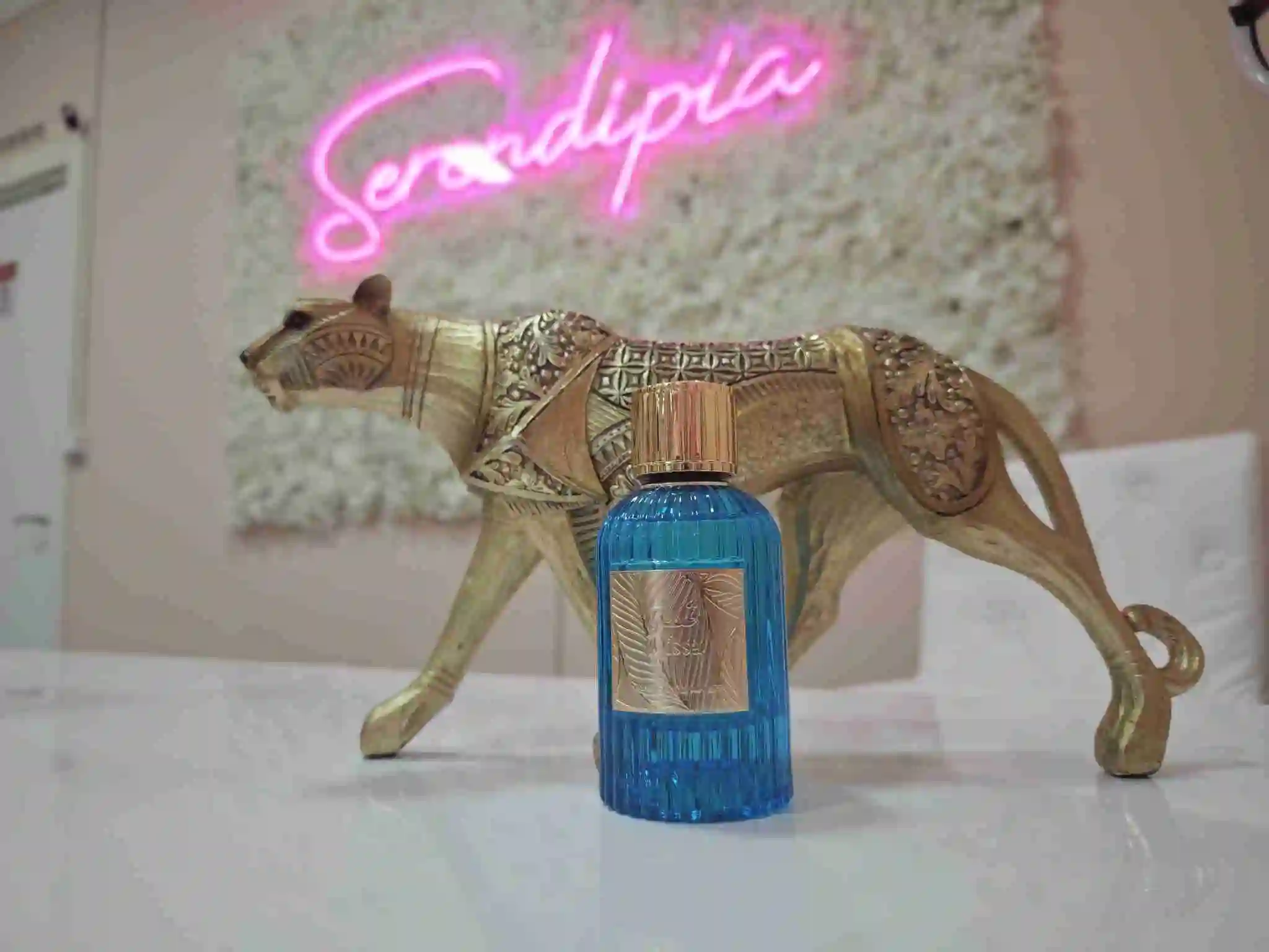 QISSA BLUE