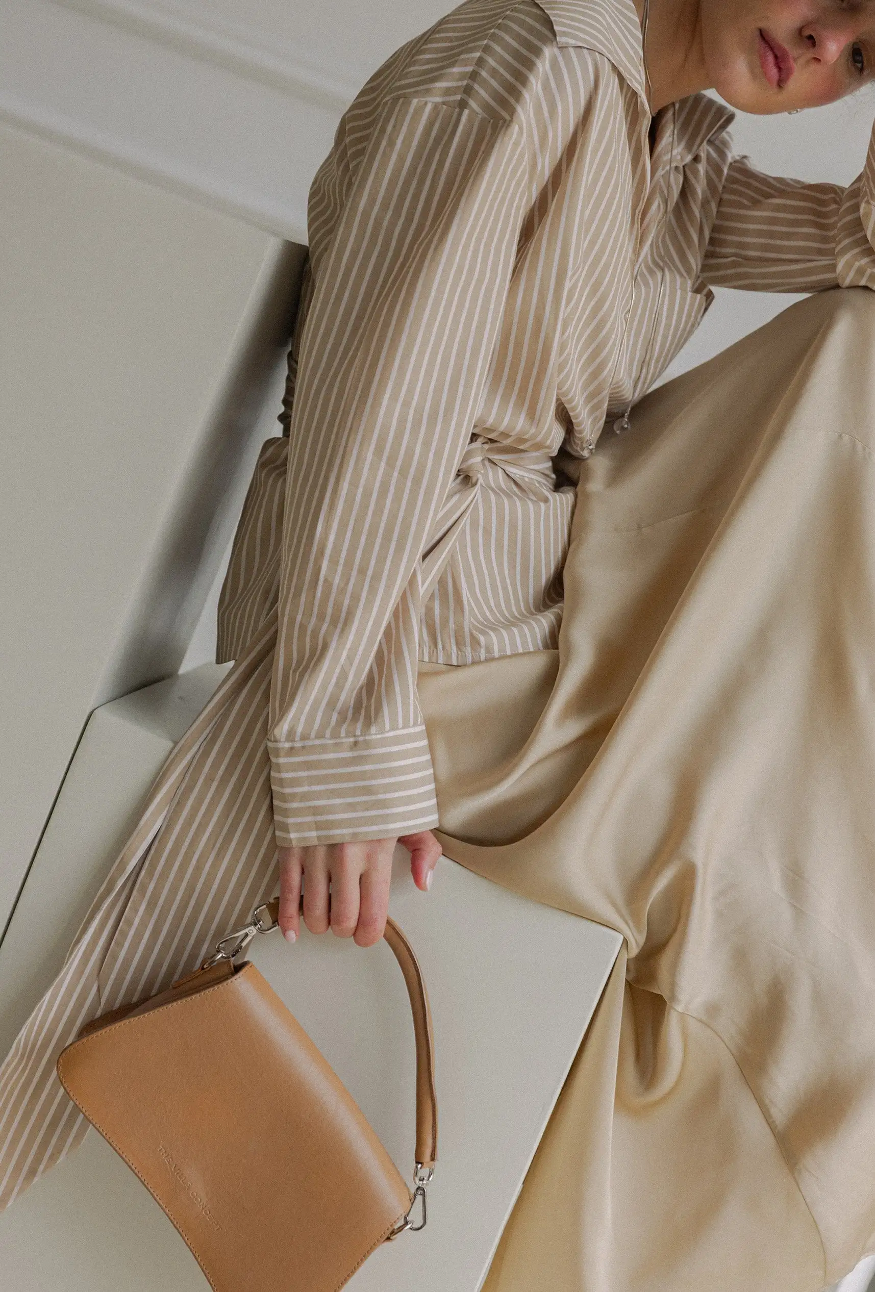 Wrap Up Shirt Camel - Imagen 4