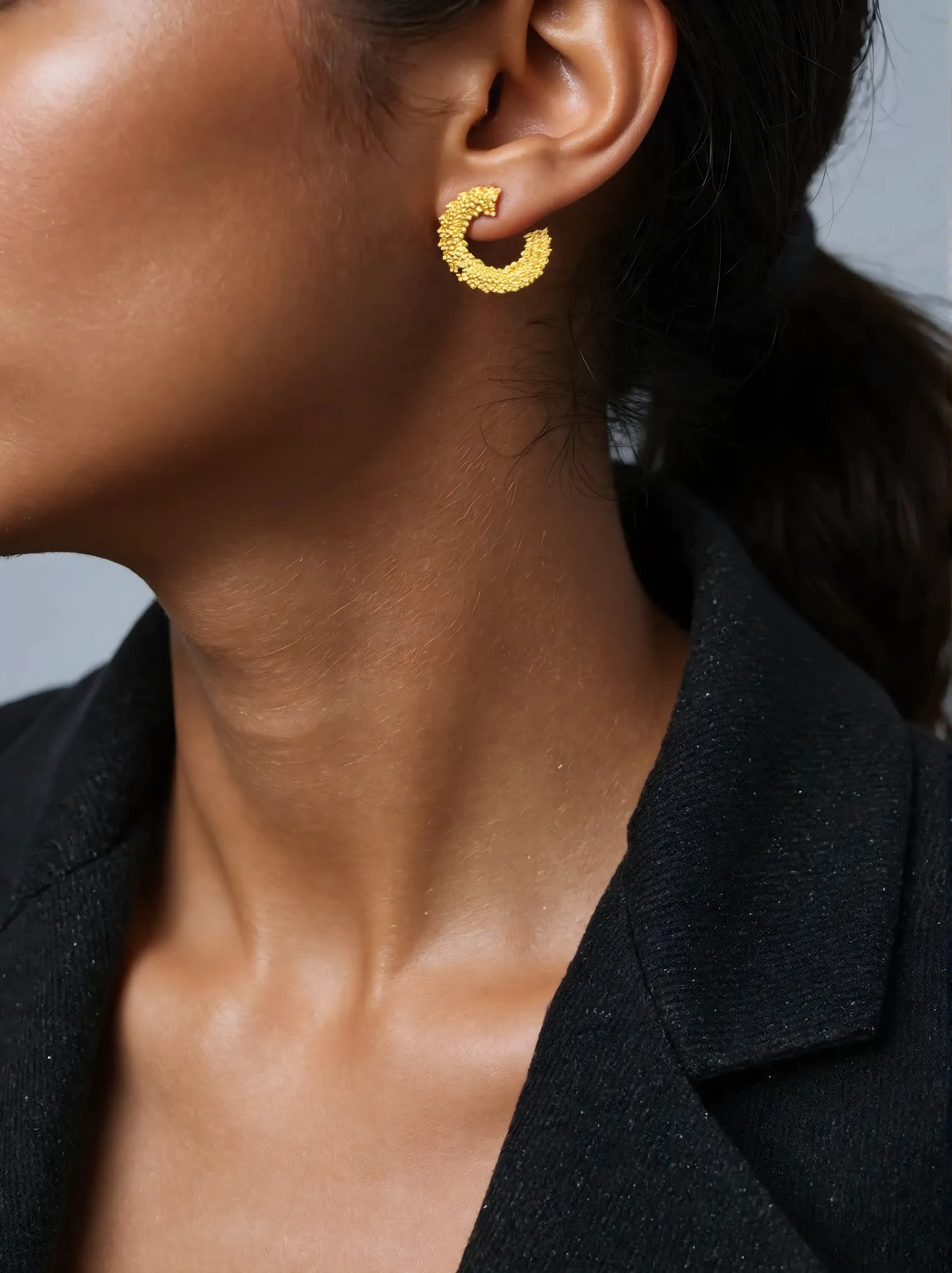 Golden earrings Everyday hammers - Image 2