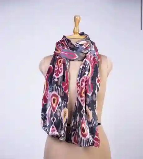 Estola negra ikat