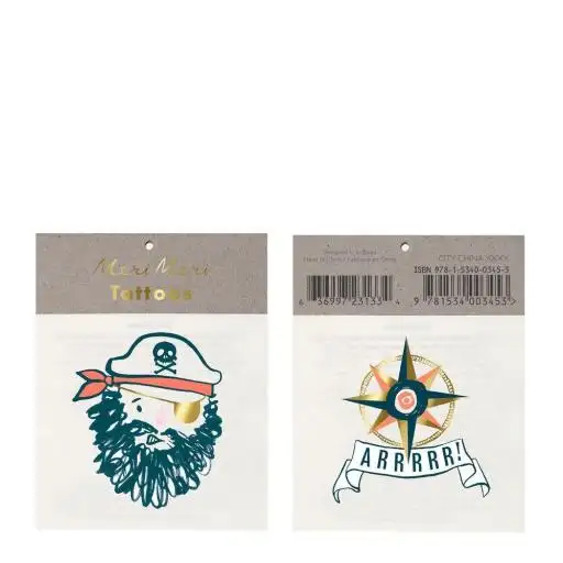 Tatoo pirata con barba