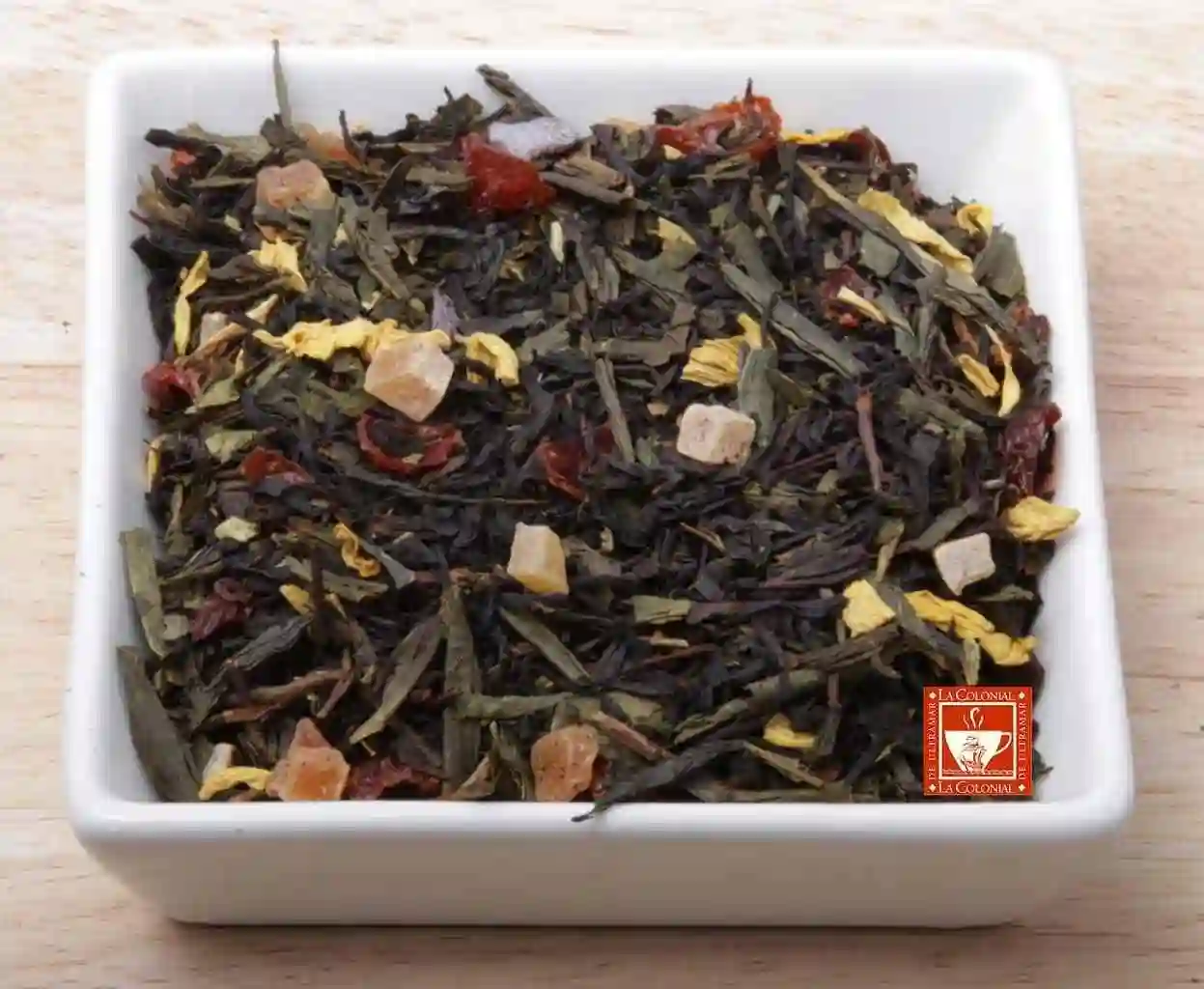 Black tea and magic moon green tea