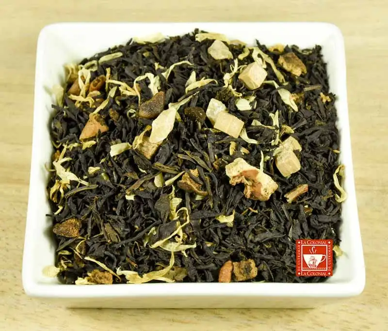 Té negro con peras al caramelo