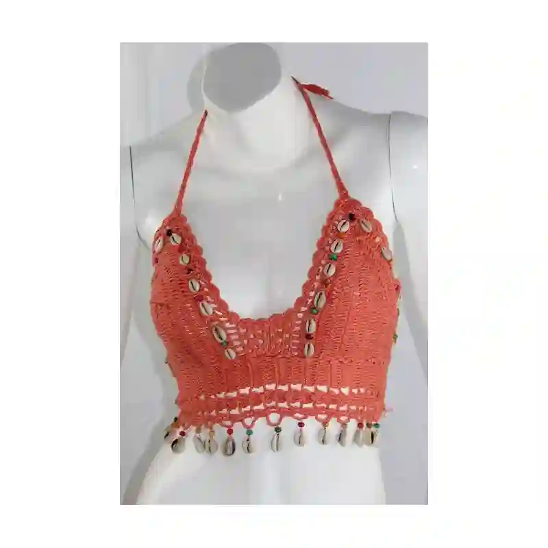Top en crochet naranja con caracolas