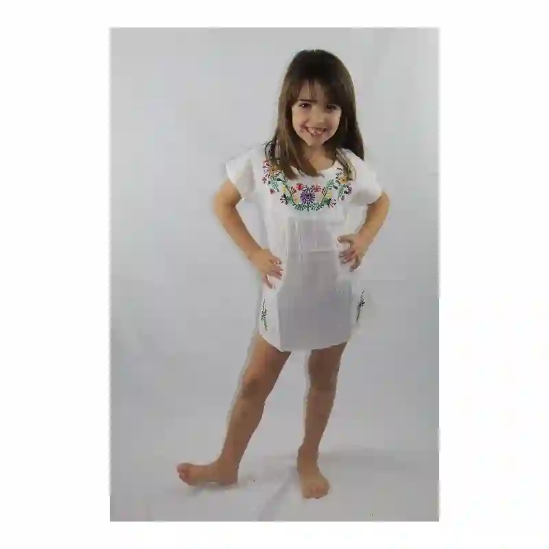Top bordado niña