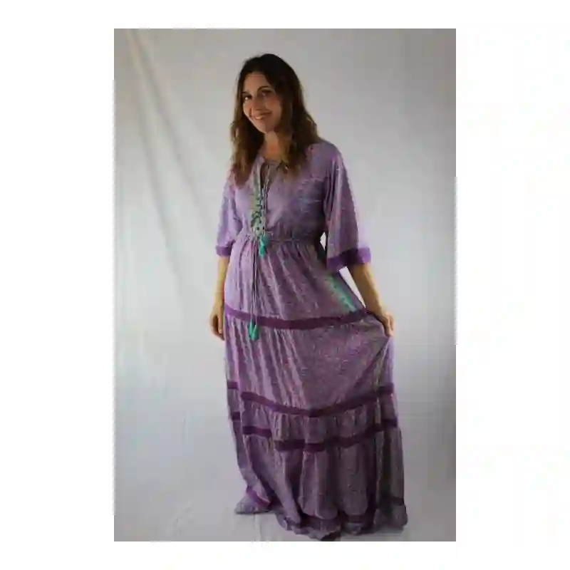 Vestido largo media manga, con botones