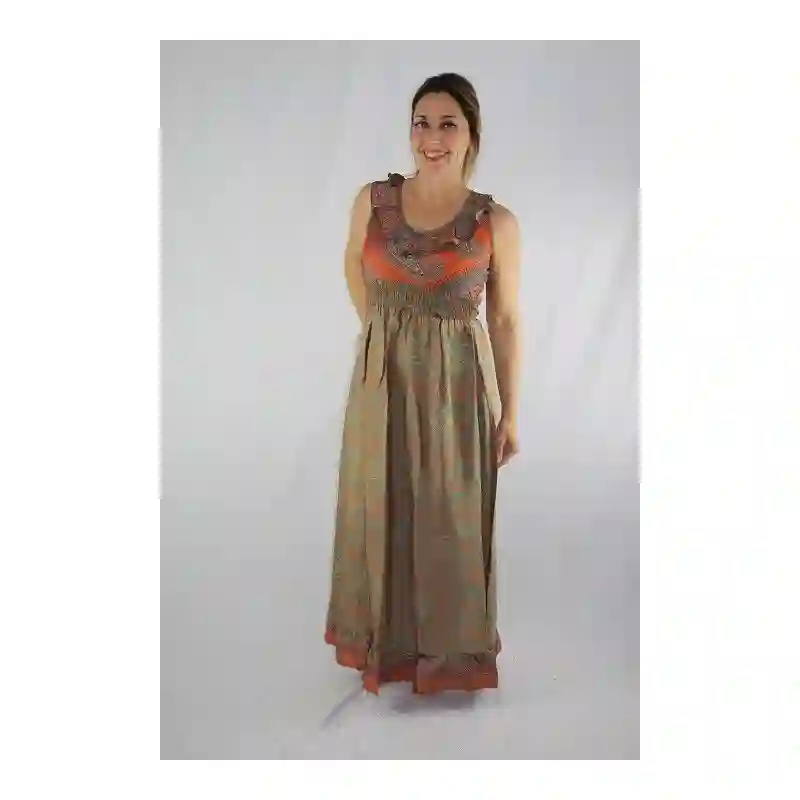 Vestido largo, sin mangas