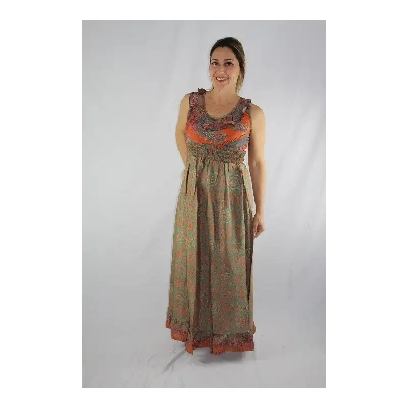 Vestido largo, sin mangas