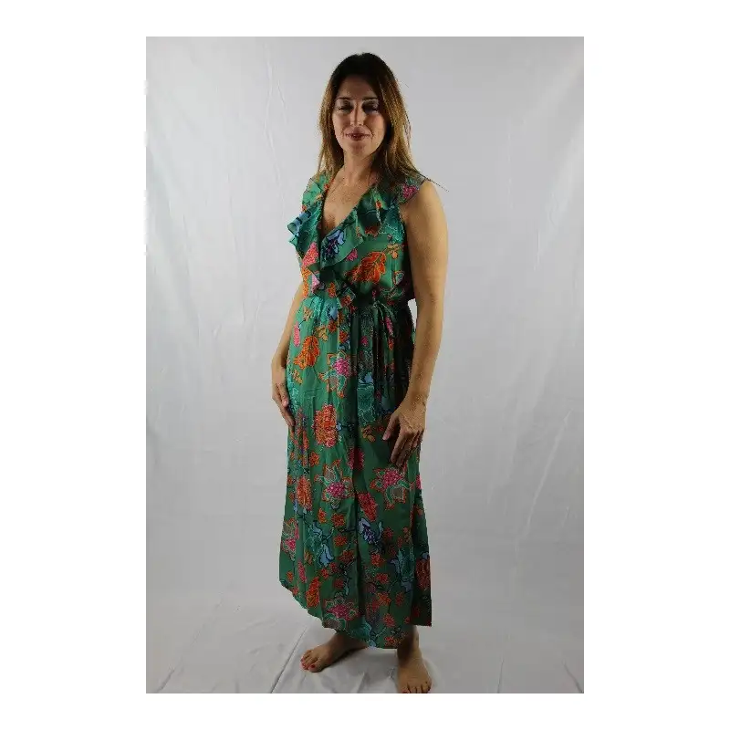 Vestido largo cruzado sin mangas