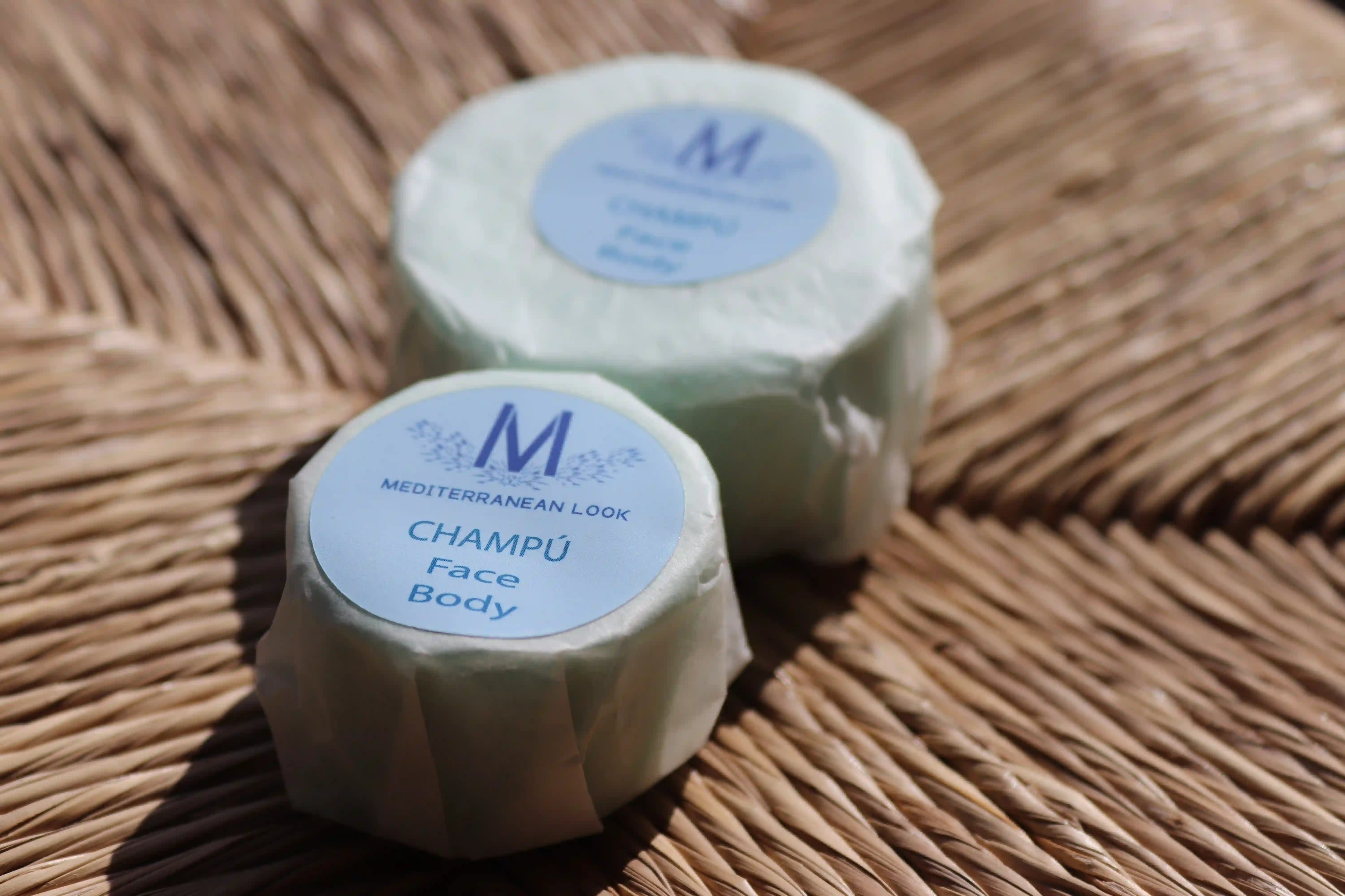 2 Champús 80g & 2 acondicionadores GRATIS Solid Gold 40g