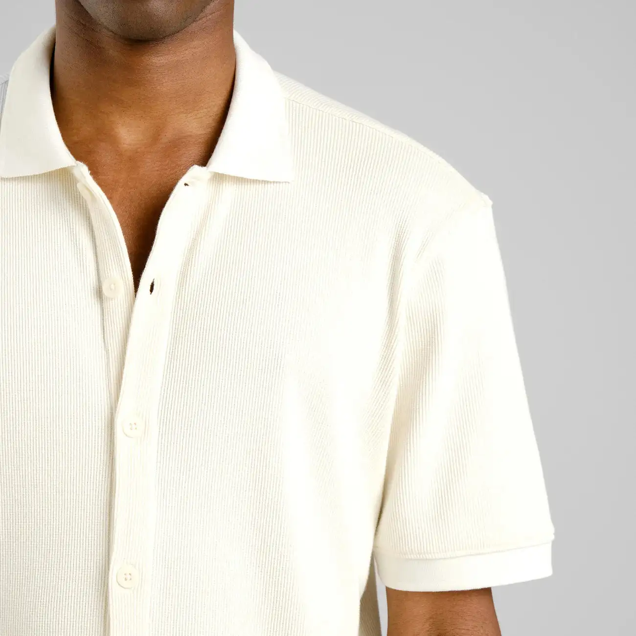 White hook shirt - Image 2