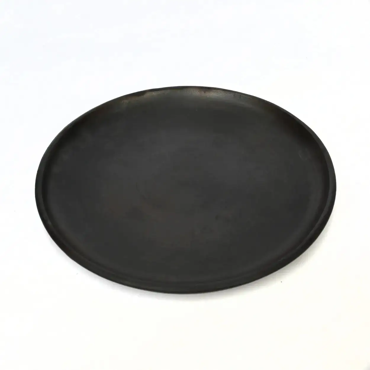 Plato de cerámica negra grande - Imagen 2