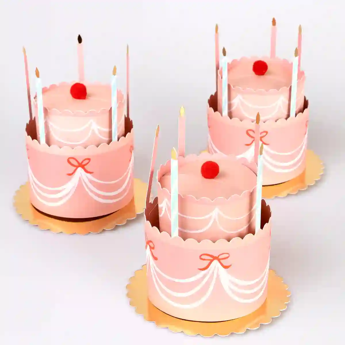 Gorritos con Forma de Tarta de Cumpleaños