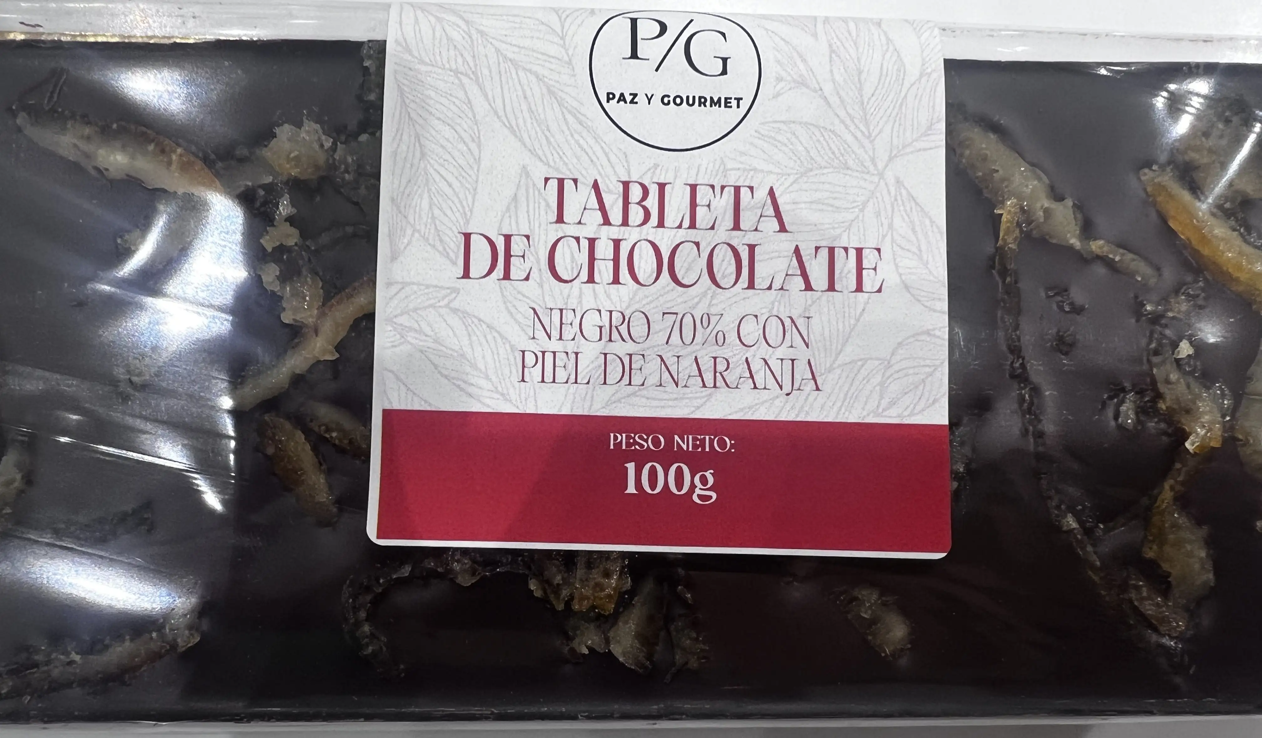 Tableta de chocolate negro 70 % con tiras de naranja (100 gr)