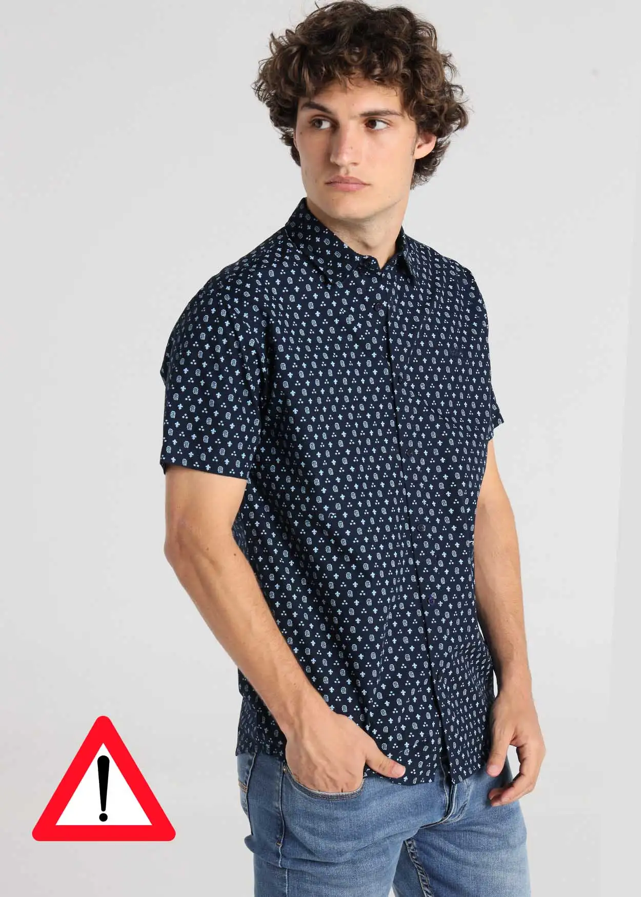 Lois blue short manga shirt - Image 3