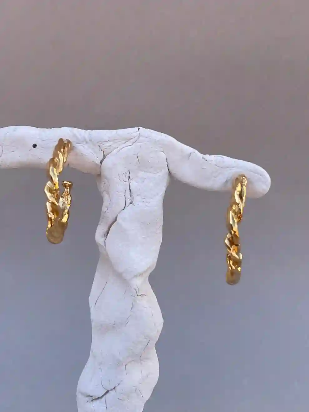 Brizo Hoops in gold