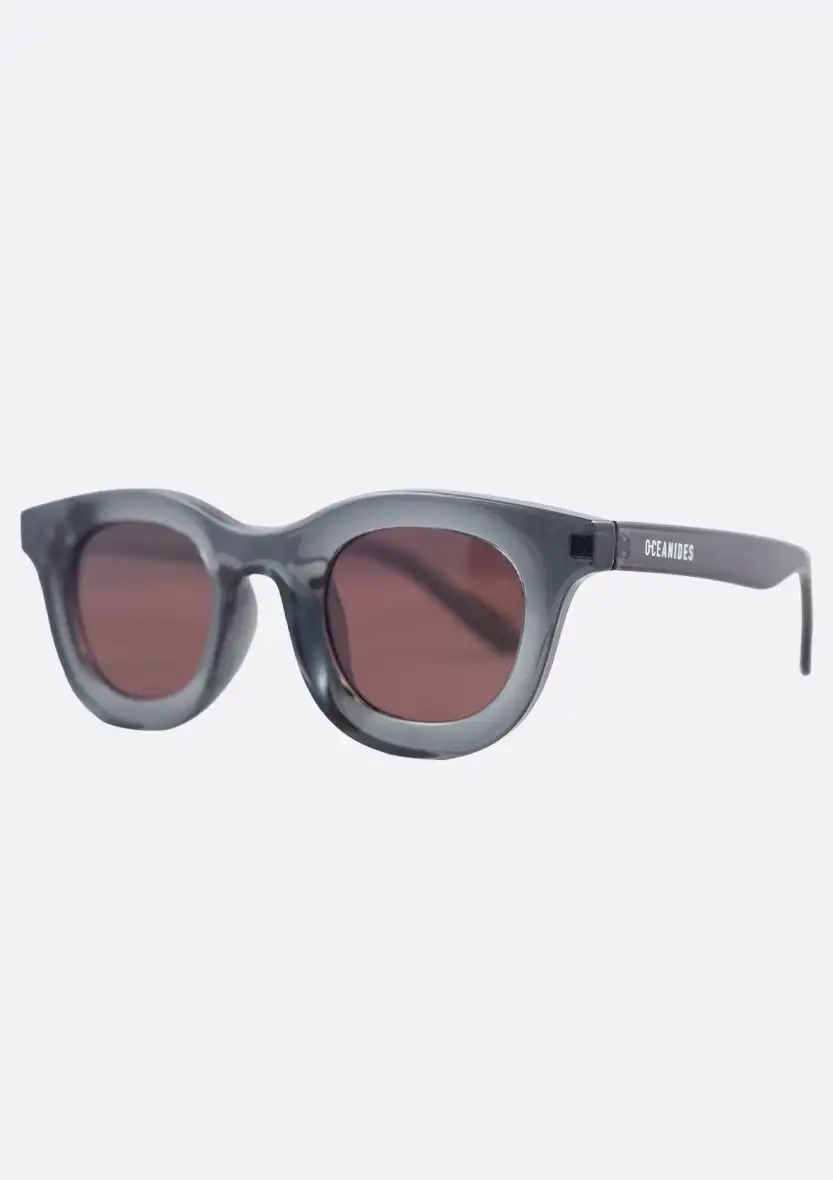 Libia Sunglasses in Crystal Gray Plum