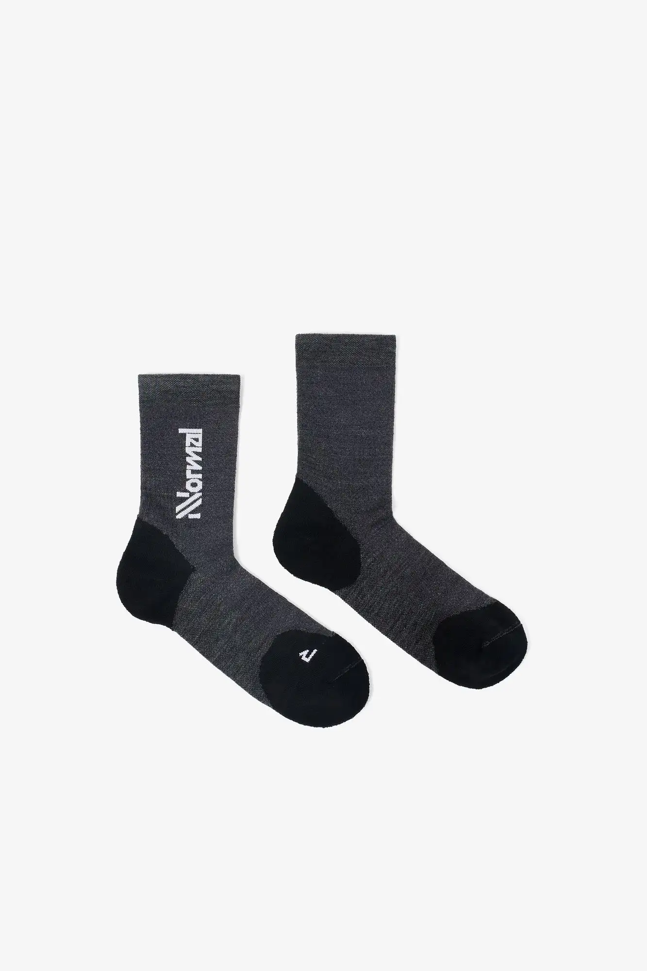 NNORMAL RACE SOCKS