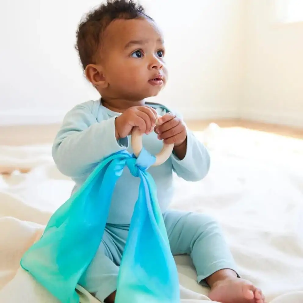 Ocean ring with Natural Montessori silk