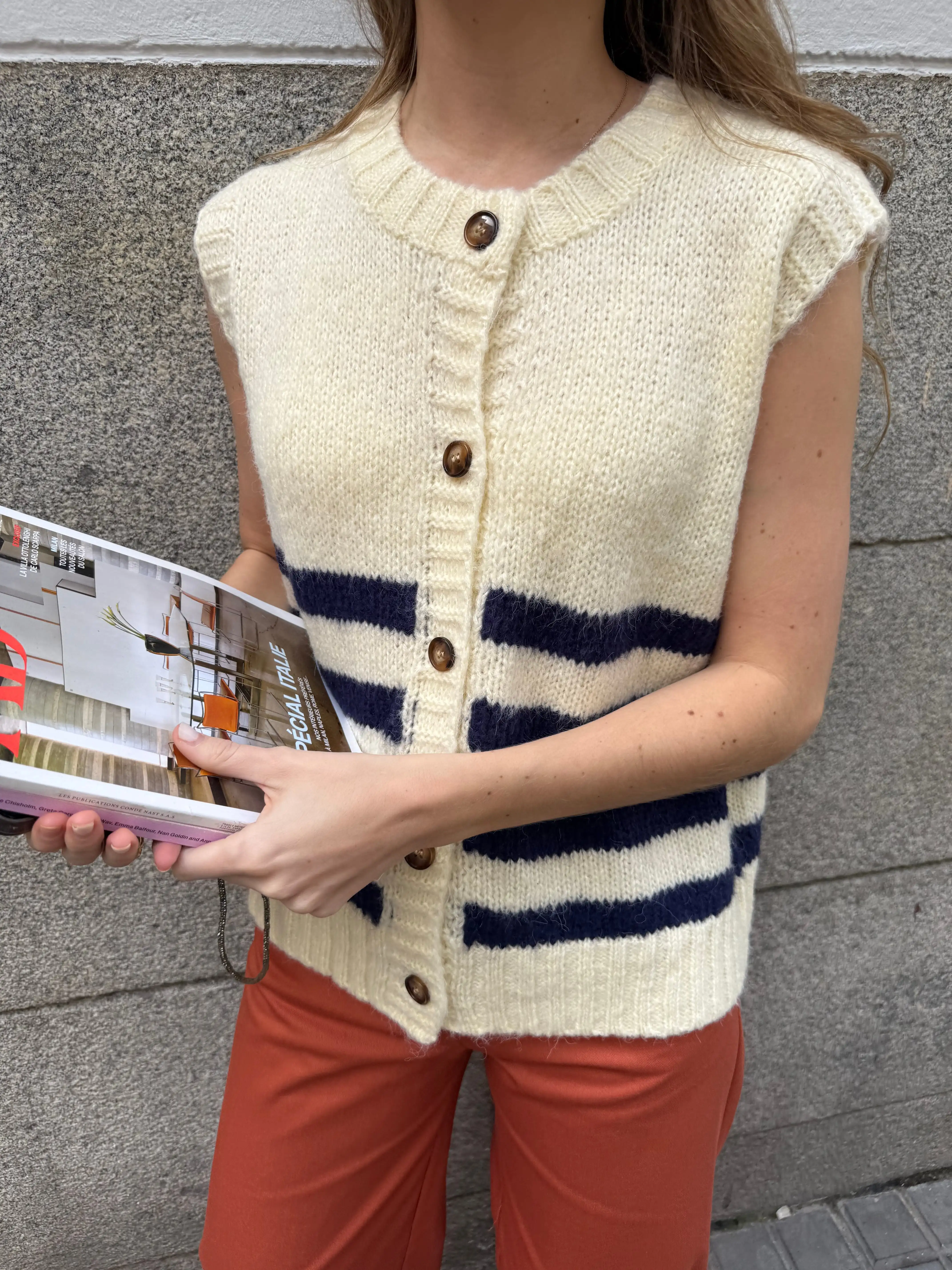 Nice vest - Image 4