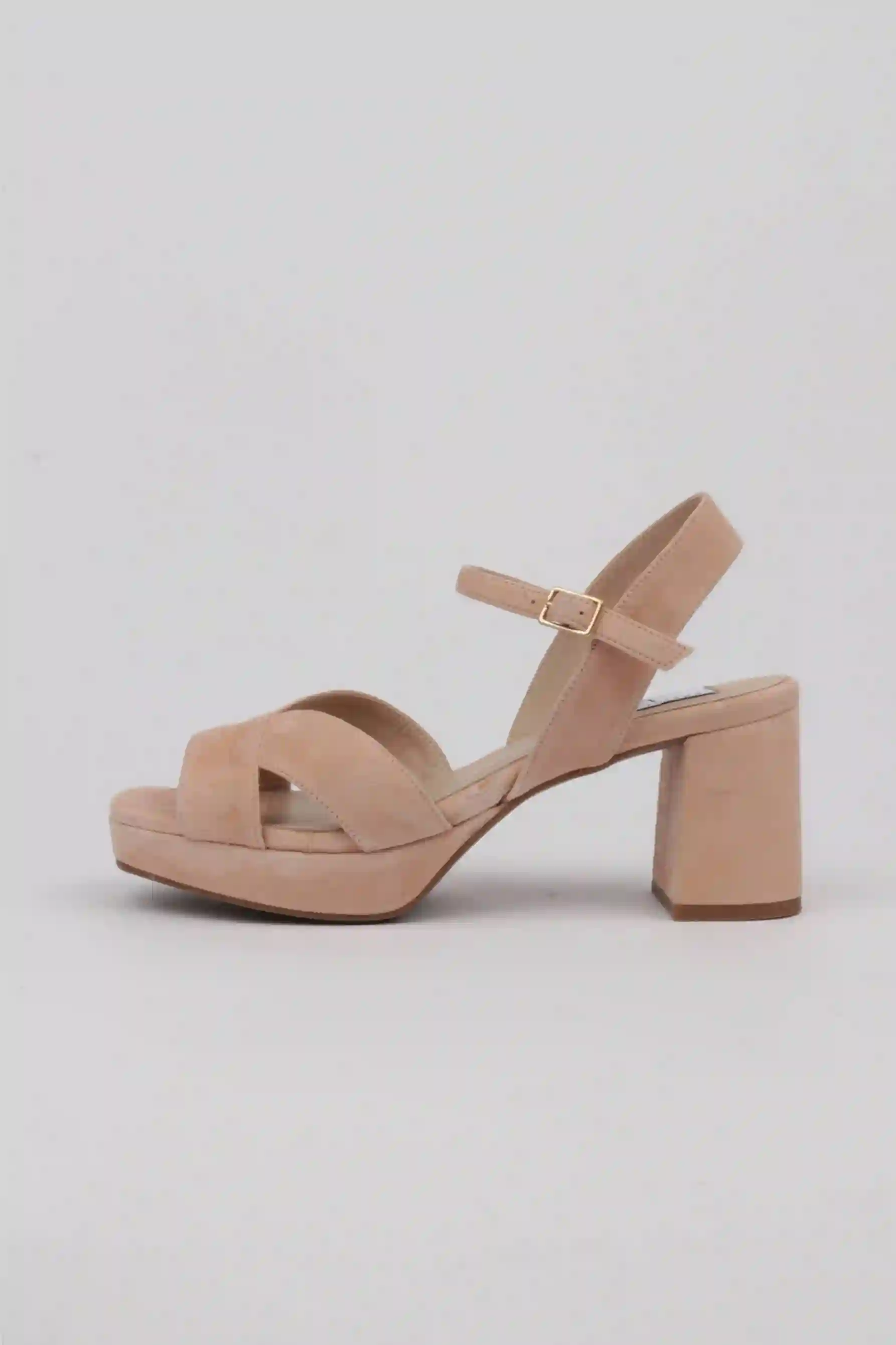 Sandalias nude vestir tacón y plataforma
