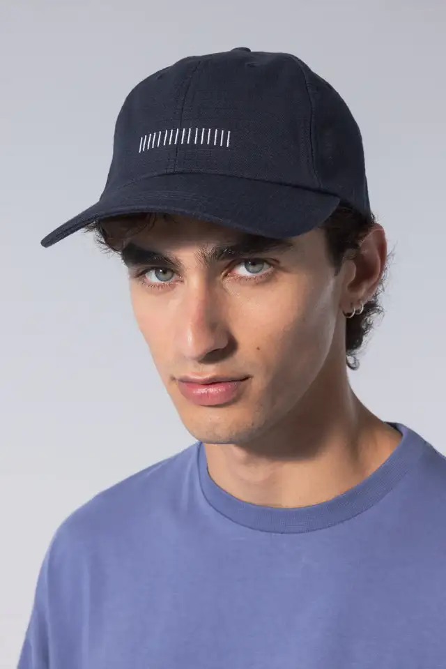 GORRA BASEBALL AZUL MARINO PATTERN WR UNFEIGNED - Image 2