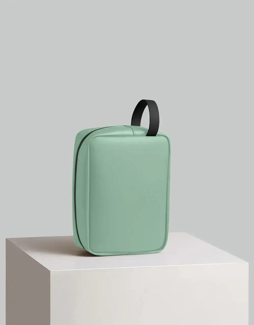 NECESER SPLASH TOILETRY MINT / GASTON LUGA - Image 3