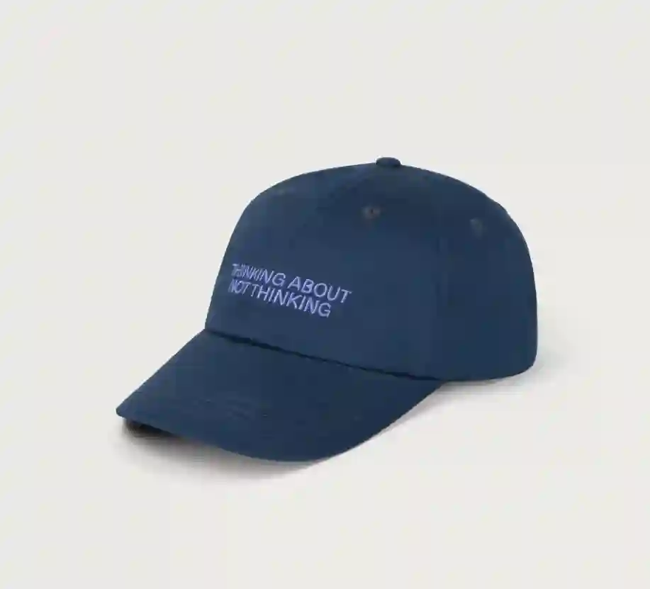 Gorra Chris 'no pensar' / pensando mu