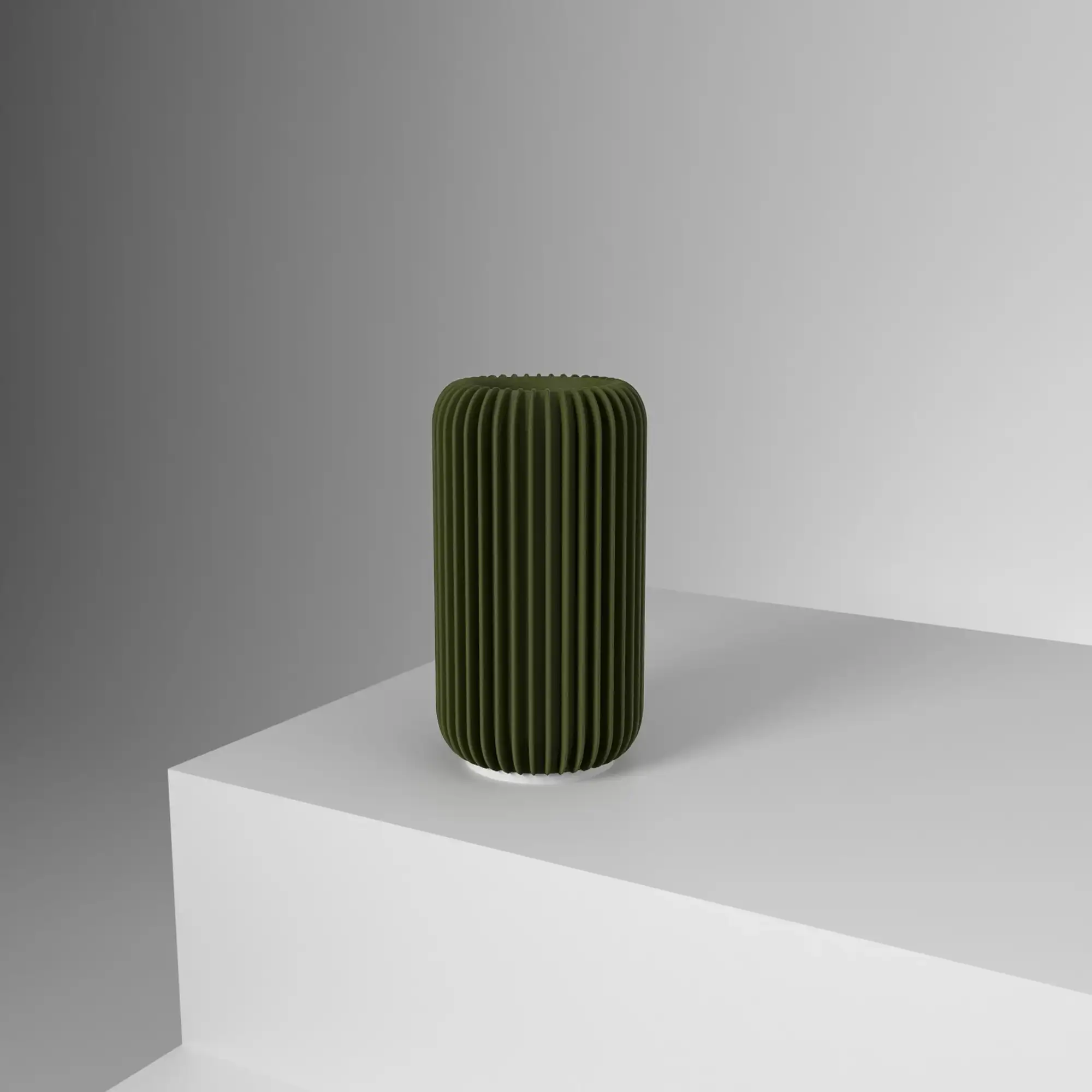 Vorena Olive / Mendelek Studio vase