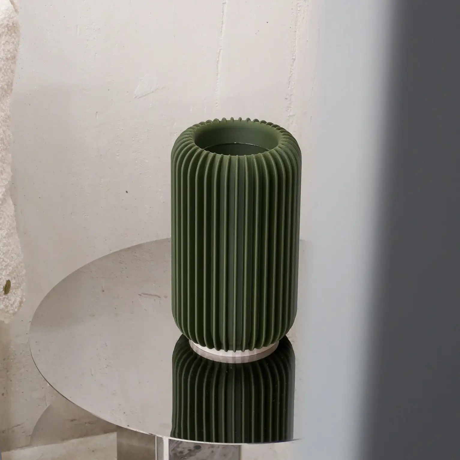 Vorena Olive / Mendelek Studio vase - Image 2