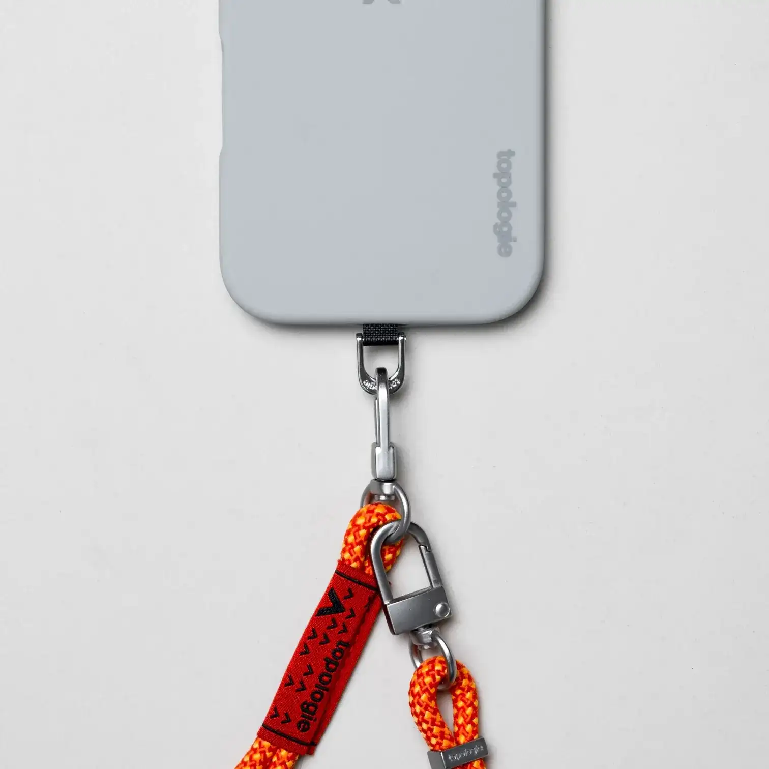 CASES SOLID (OFF WHITE) IPHONE 16 PRO / TOPOLOGIE - Image 3