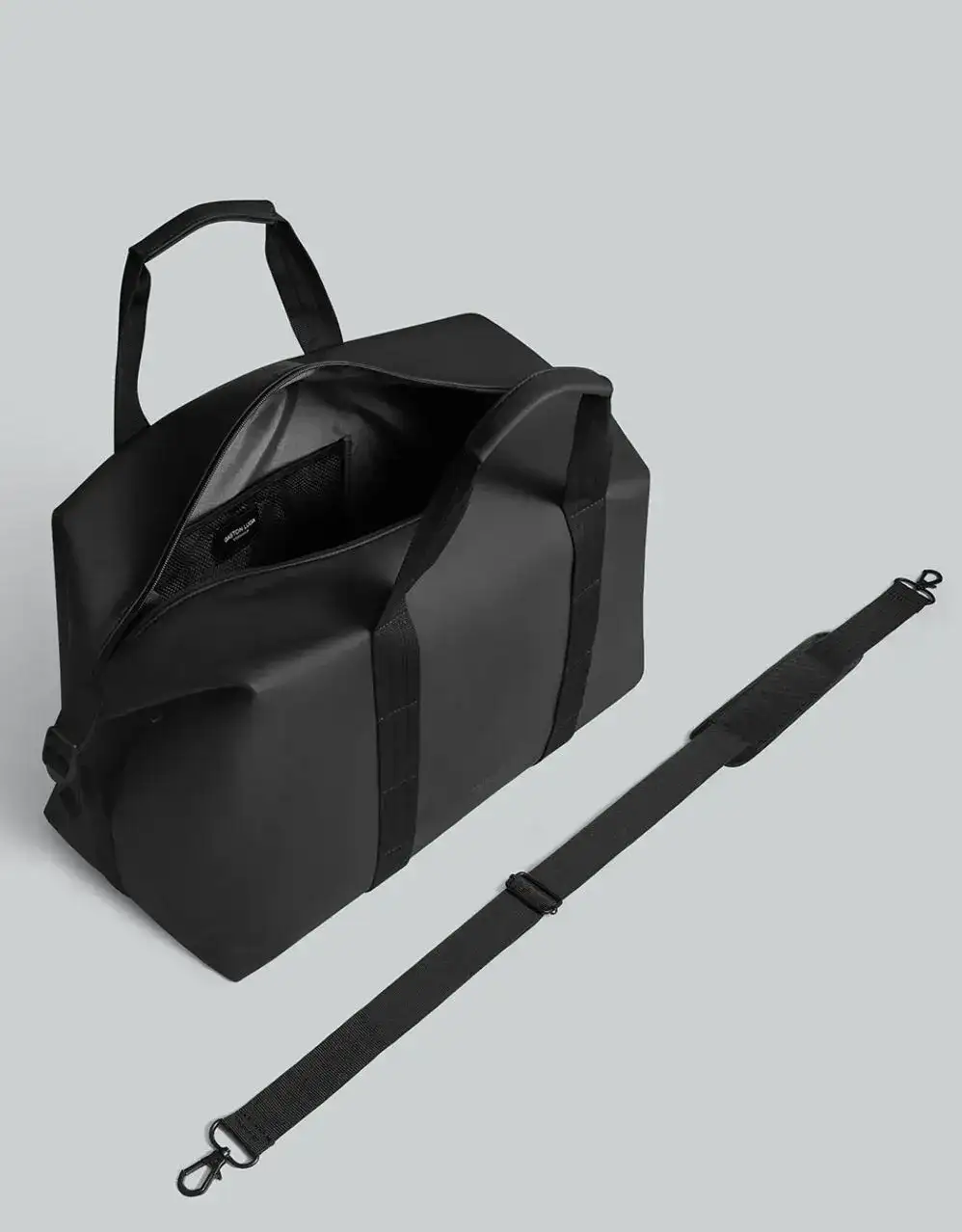 Black Weekend Bag / Gaston Luga - Image 4